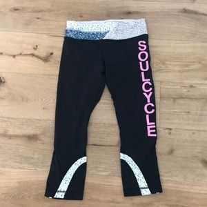 Lululemon x Soulcycle Crops
